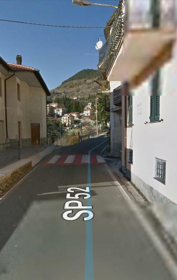 Casa Vacanze Da Oscar Villa Triora Exterior foto